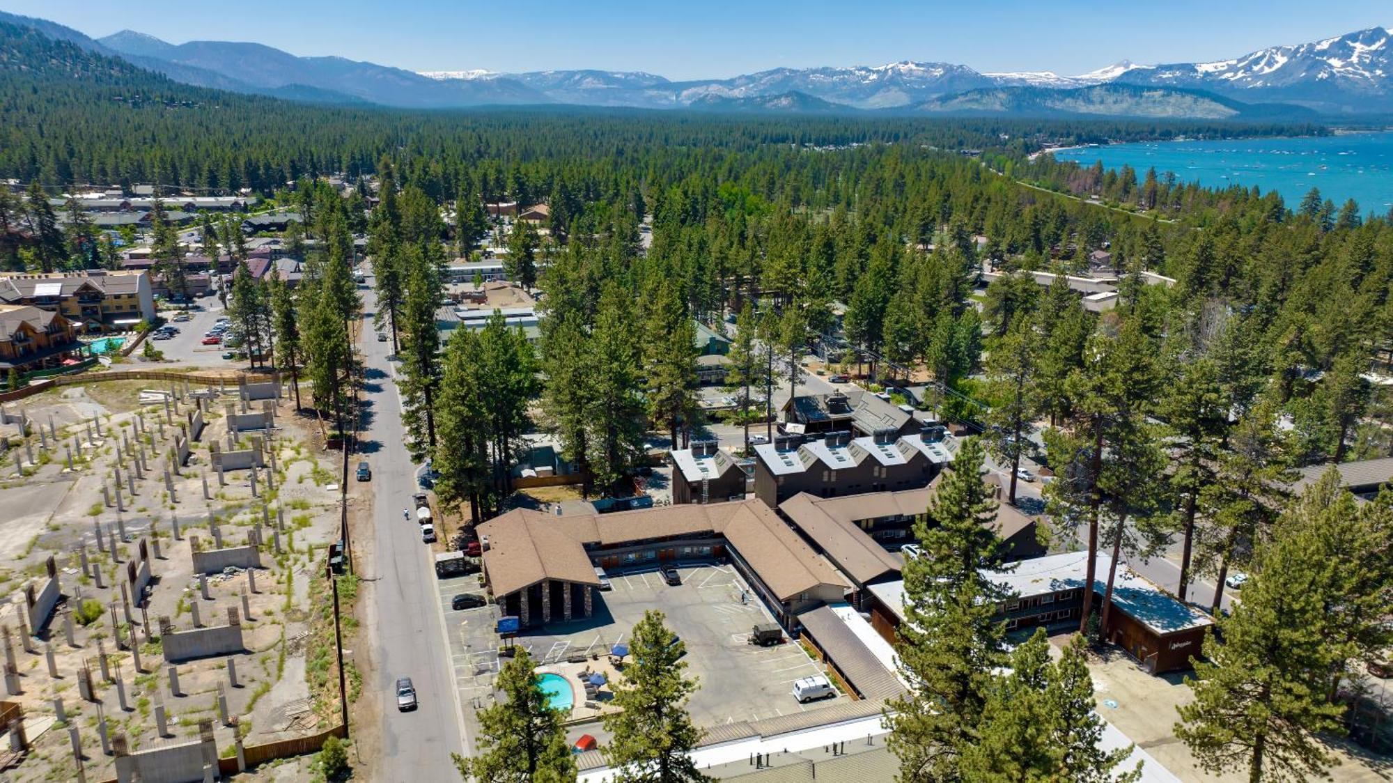 Blue Jay Lodge South Lake Tahoe Exterior photo